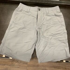 Under Armour Men's Light Gray Flat Front Shorts